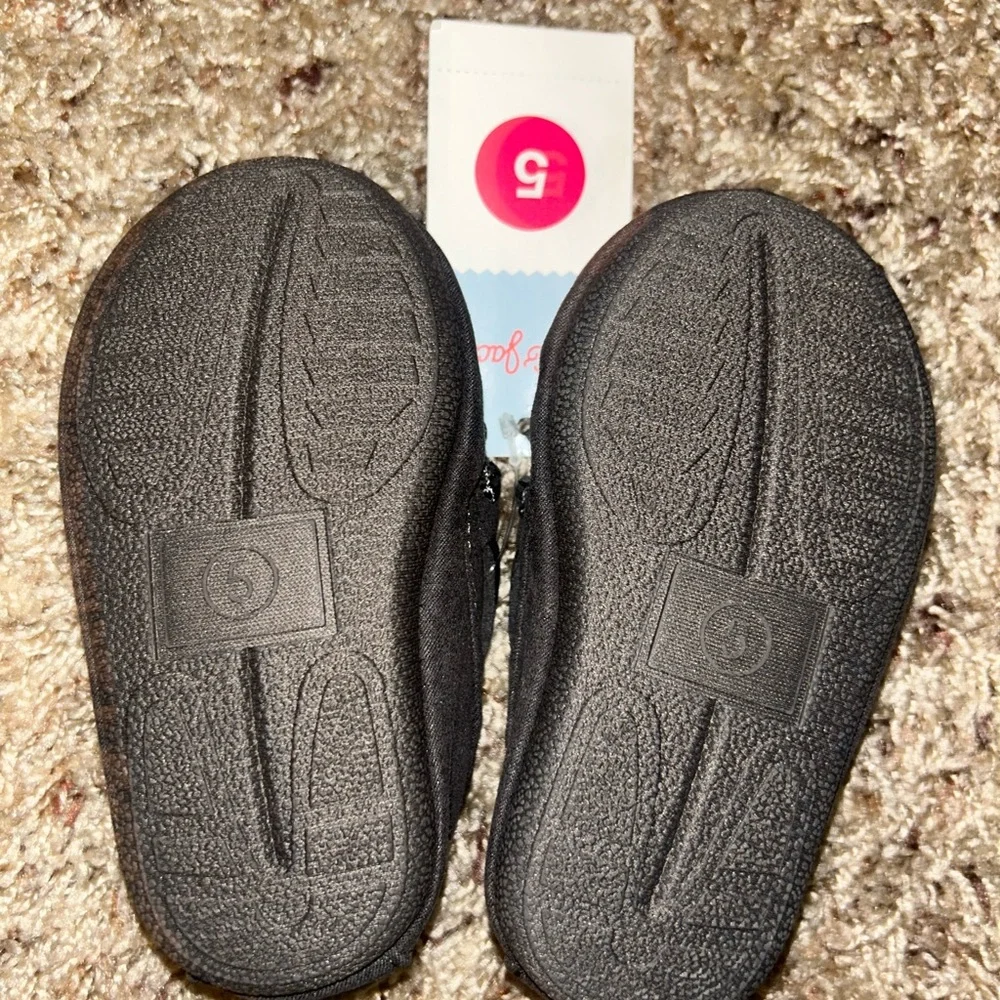 NWT Baby Boys’ (5) Moccasins